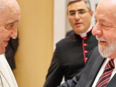 Comitiva de Lula embarca para funeral do papa Francisco; VEJA LISTA