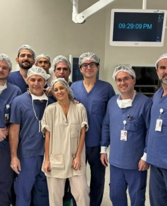 Michelle Bolsonaro exalta equipe médica: ‘Heróis aqui da Terra’