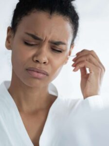 A cera de ouvido pode revelar muito sobre sua saúde