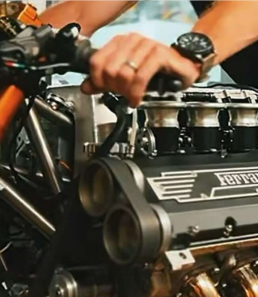 Moto da Ferrari? Conheça o “monstro” equipado com motor V-8