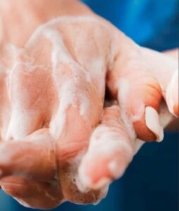 Santa Casa de Marília promove ações educativas no Dia Mundial de Higiene das Mãose destaca importânciadessa simples ação