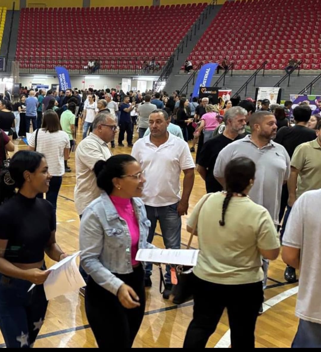 Empregabilidade: feira atrai quase 15 mil pessoas e viabiliza ocupação de vagas em empresas. Confira