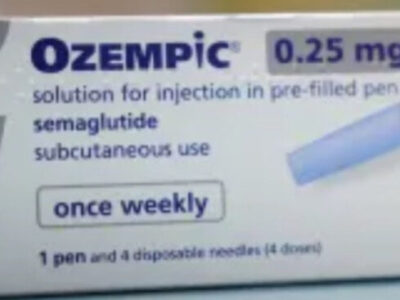 “Boca de Ozempic”: novo efeito colateral do remédio é observado por médica