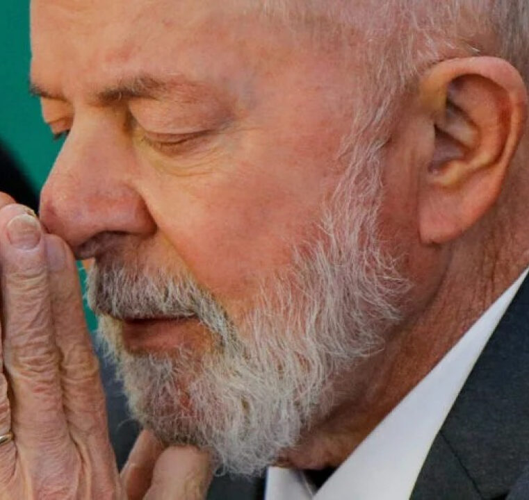 Católicos e evangélicos reagem à fala de Lula sobre Deus