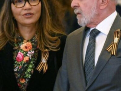 PANCADA: Janja reconhece quebra de protocolo em jantar com Xi Jinping; VEJA VÍDEO