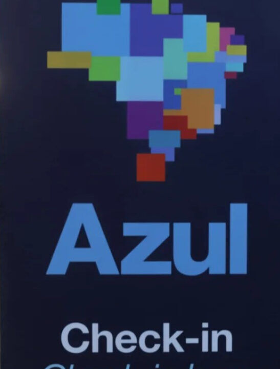 Comprei passagem da Azul: o que acontece agora com o pedido de recuperação judicial?