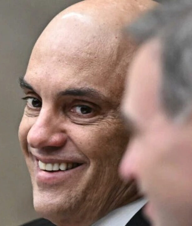 Após ameaça de punições dos EUA, Moraes esboça reação