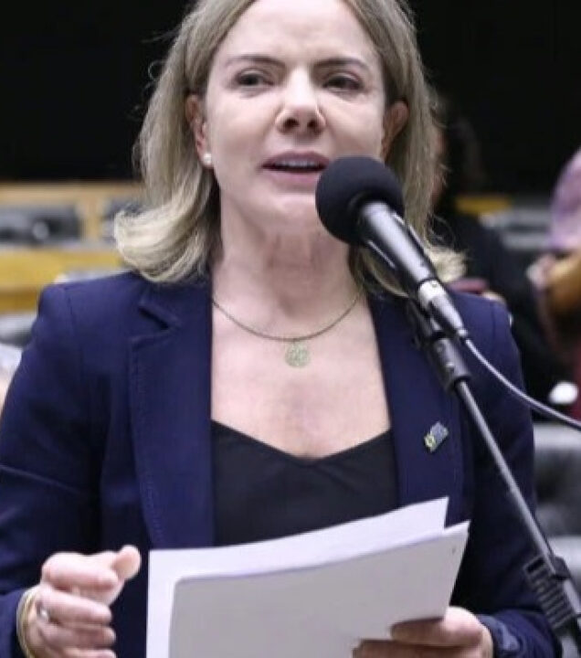 CLIMA TENSO: Gleisi e Nikolas trocam farpas sobre investigação no INSS