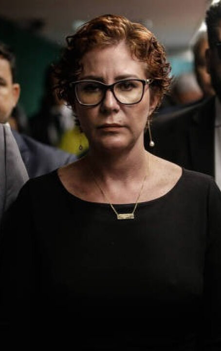STF condena Zambelli a 10 anos de prisão e perda de mandato