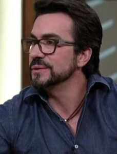 Gerente de cafeteria é demitido após confusão com padre Fábio de Melo; ENTENDA