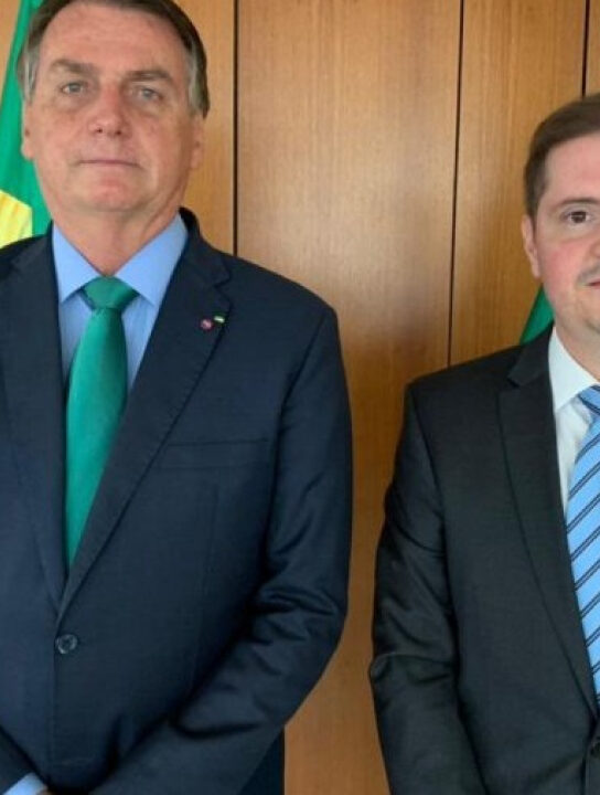 Após ser informado de que não houve irregularidades na eleição, Bolsonaro considerou o assunto encerrado, diz ex-AGU
