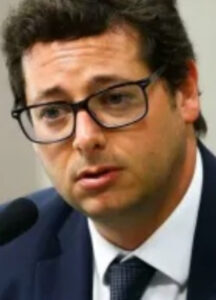 “SEM BOLSONARO, NÃO TEM VOTO”: WAJNGARTEN REJEITA MANOBRA DA DIREITA E AMEAÇA EMPLACAR CHAPA PURA EM 2026