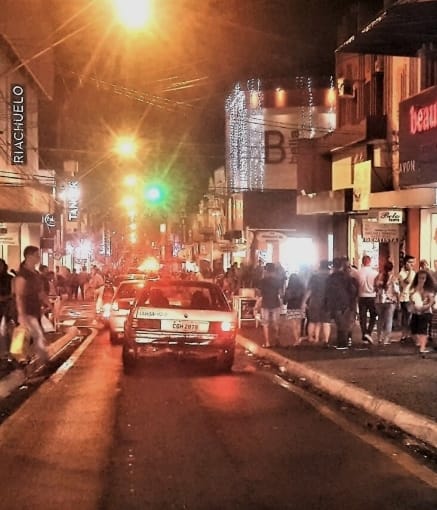 Lojas do comércio de Marília abrem até às 22h nesta quarta-feira, dia 11, em função do Dia dos Namorados. Estãoentre as principais datas do ano