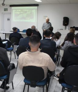 ‘Café Entre Amigos’ reúne empresários em busca de apoio à campanha de reforma da Pediatria da Santa Casa de Marília. Saiba mais