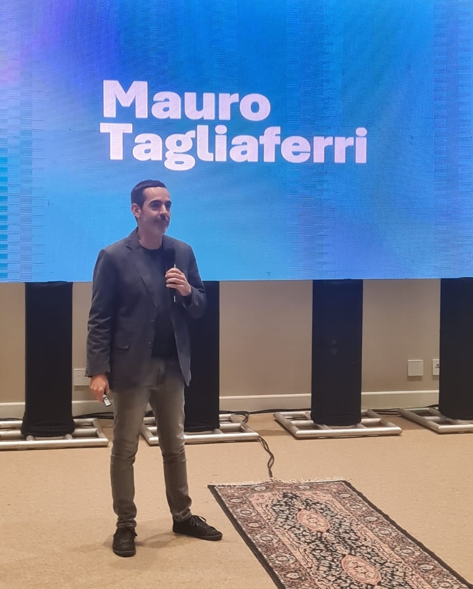 Sicredi Centro Oeste Paulista lança Prêmio Coonexões em noite de celebração com comunicadores da região. Confira