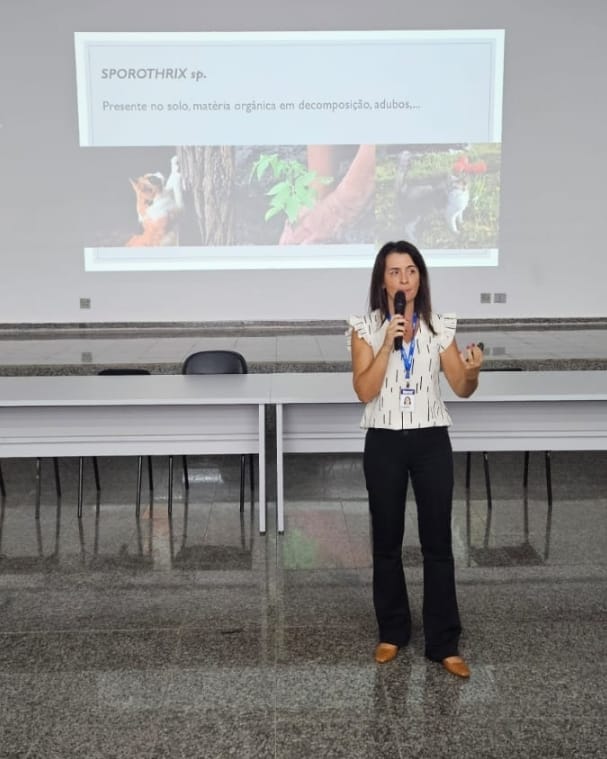 Curso de Medicina Veterinária da Unimar reúne mais de 120 profissionais e capacita agentes de saúde sobre a esporotricose felina