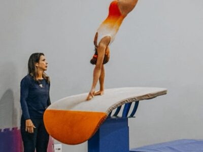 Ginástica artística feminina de Marília conquista primeira e segunda colocação geral na Etapa II do Troféu Destaque da Liga Polo-Oeste. Confira os destaques
