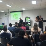 Diversos profissionais da Santa Casa de Marília concluem o segundo curso básico de libras em conjunto coma Cipa