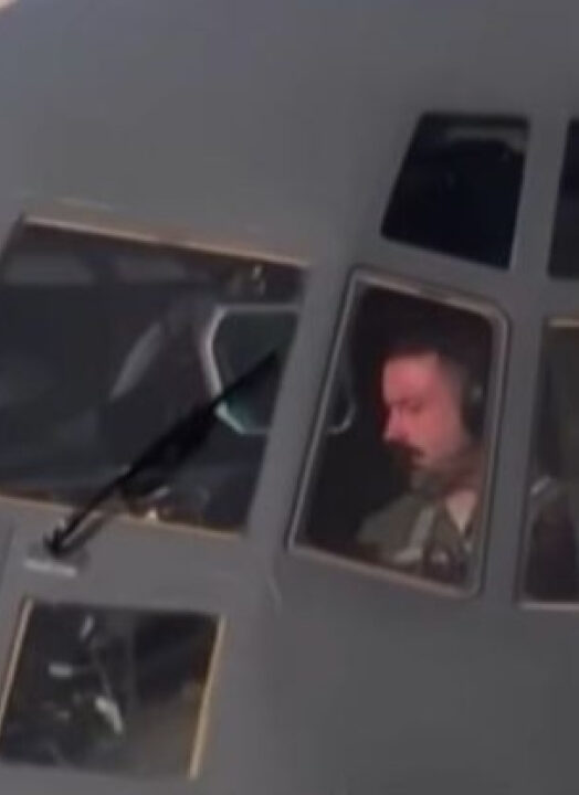 Hércules da força aérea real da Nova Zelândia parte para o Oriente Médio; VEJA VÍDEO