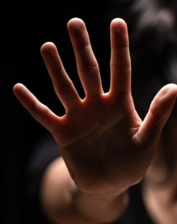 Senado aprova fim de atenuante por idade de criminosos em estupros