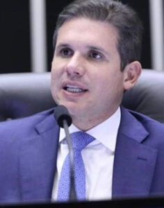 Reviravolta: Motta diz que decisão final sobre mandato de Zambelli será do plenário