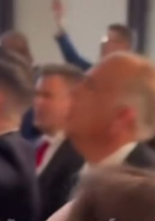 Vídeo mostra rotina de culto e louvores dentro da Casa Branca sob Donald Trump; VEJA VÍDEO