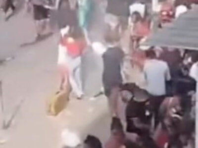 Polícia entra em confronto com multidão que agravava saída de Poze; VEJA VÍDEO