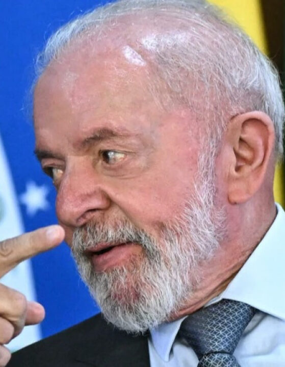 Pela 1ª vez, reprovação de Lula entre católicos supera aprovação; CONFIRA