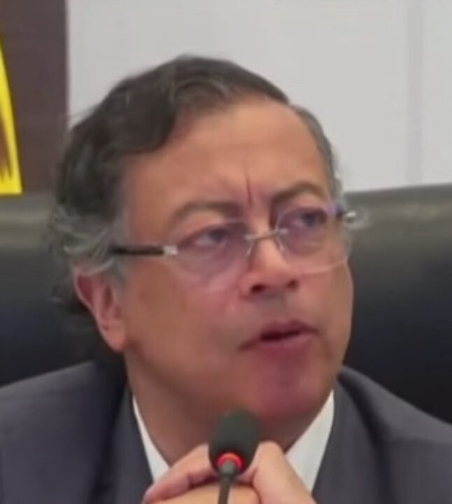 Presidente de Esquerda da Colômbia Diz que Quer Proteger o Autor de Tentativa de Assassinato de Seu Principal Opositor: Ele é Menor de Idade