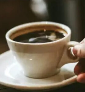 ‘Café fake’: Anvisa proíbe três marcas após detectar toxina e impurezas