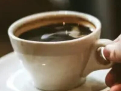 ‘Café fake’: Anvisa proíbe três marcas após detectar toxina e impurezas
