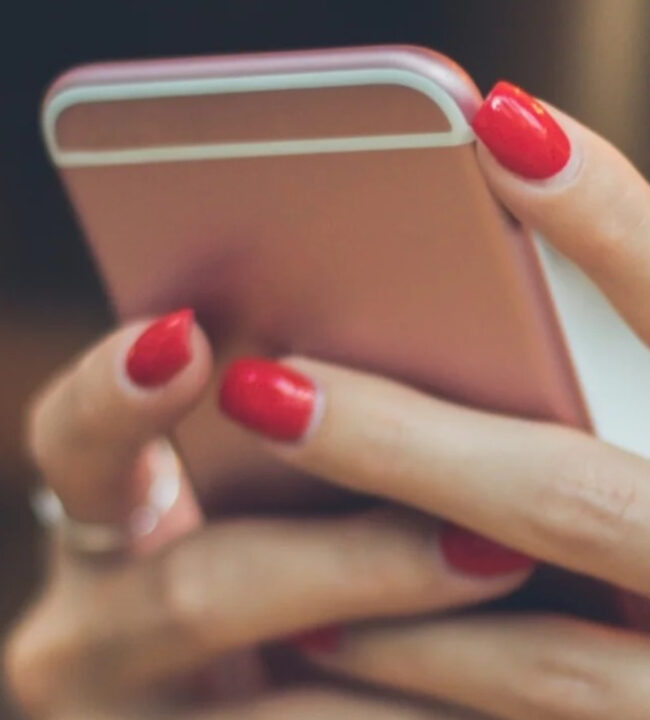 AGORA: STJ: Tomar Celular da mão da Vítima não é Roubo
