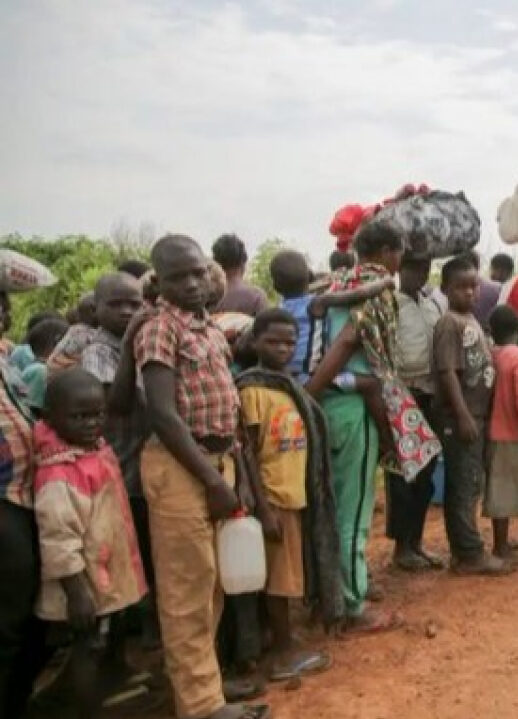 Mundo tem 122 milhões de deslocados à força por guerras, perseguição e violência, diz ONU
