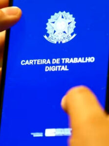 Com aumento do IOF, estudo revela que brasileiros vão trabalhar mais só para quitar impostos