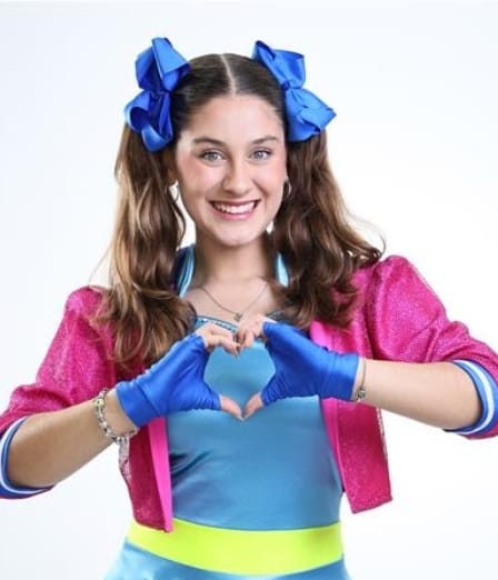 Cantora e youtuber Mileninha fará show gratuito na Havan de Marília neste sábado. Veja surpresa às 50 que chegarem primeiro