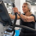 Você sofre de sarcobesidade e nem sabe disso. Veja o que fazer, segundo estudo publicado na revista Ageing Research Reviews e especialistas do Einstein