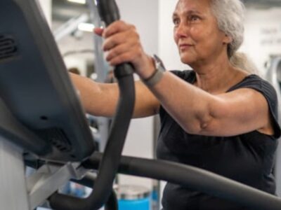 Você sofre de sarcobesidade e nem sabe disso. Veja o que fazer, segundo estudo publicado na revista Ageing Research Reviews e especialistas do Einstein