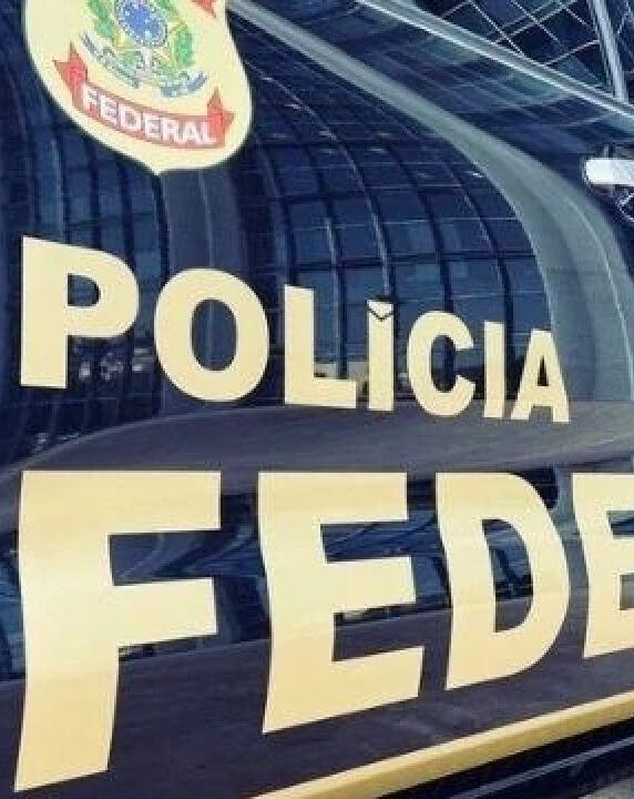 Operação da PF prende integrante de quadrilha que trocava etiqueta de malas para enviar drogas para a Europa