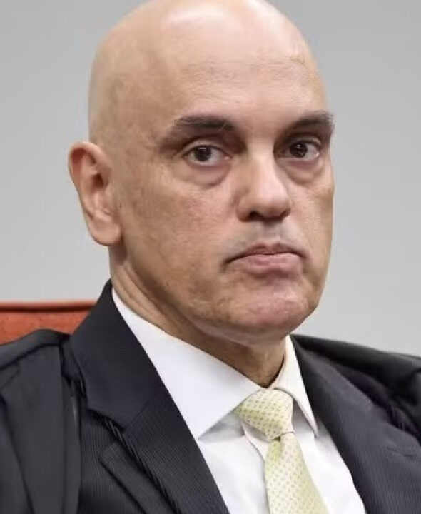 Trump envia carta impondo consequências a Moraes
