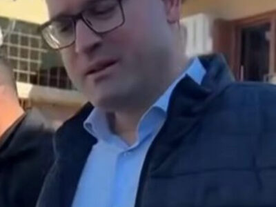 Prefeito de Bento Gonçalves-RS visita pessoas que recebem Bolsa Família e oferece emprego; VEJA VÍDEO