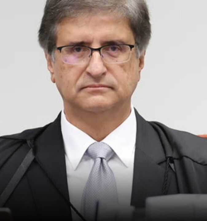 URGENTE: Governo Trump discute sanções a Gonet por pedir prisão de Bolsonaro