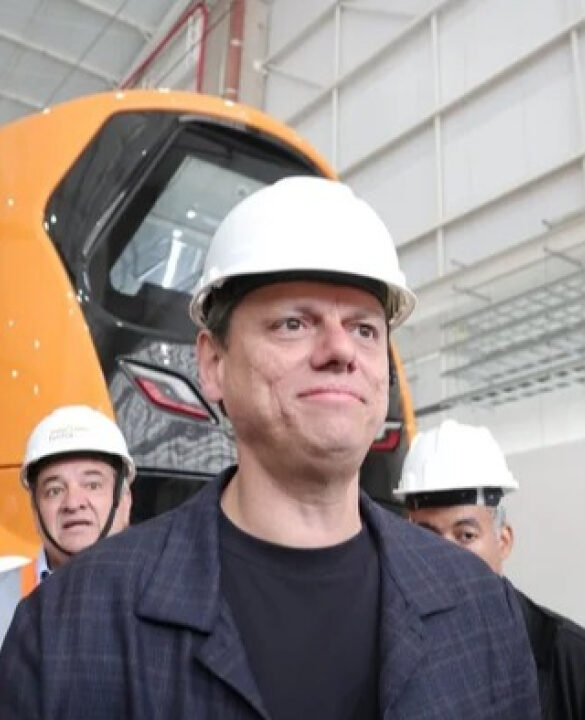 LAPADA: Tarcísio rebate Haddad: ‘Cabe a ele falar menos e trabalhar mais’; VEJA VÍDEO
