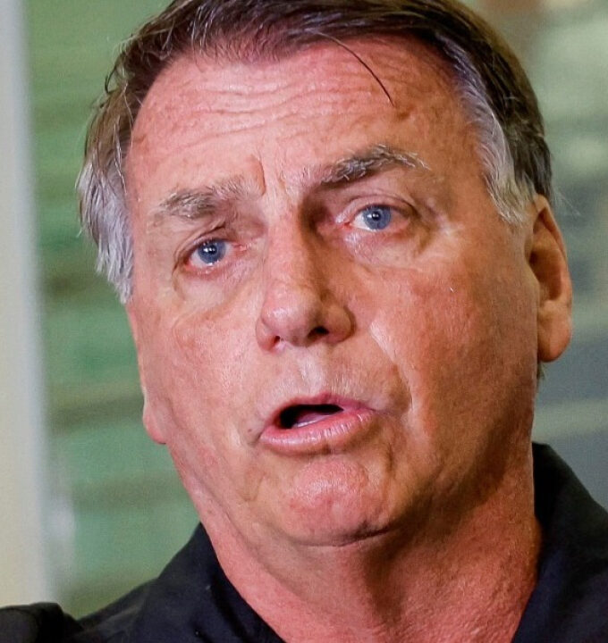 Caso condenado, Bolsonaro pode pegar mais de 40 anos de prisão
