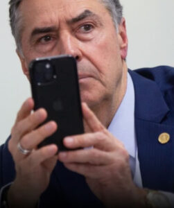 Família de Barroso tem imóvel de R$ 22 mi sob risco de sanção nos EUA