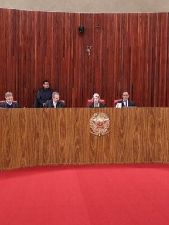 TSE monta grupo para regular discurso nas eleições de 2026