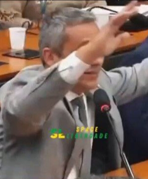 Deputado Gustavo Gayer canta ‘salve a Amazônia’ no meio da comissão com a presença de Marina Silva; VEJA VÍDEO