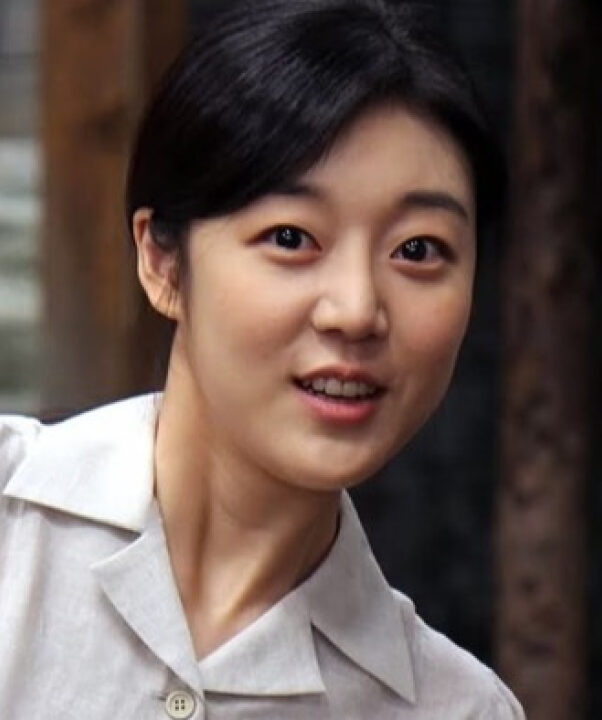 Morre Kang Seo Ha, atriz sul-coreana, aos 31 anos