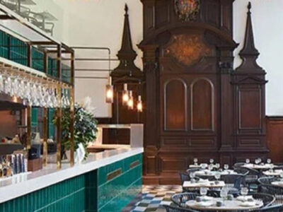 Igrejas europeias fecham e viram cafés, academias, museus, bares e boates