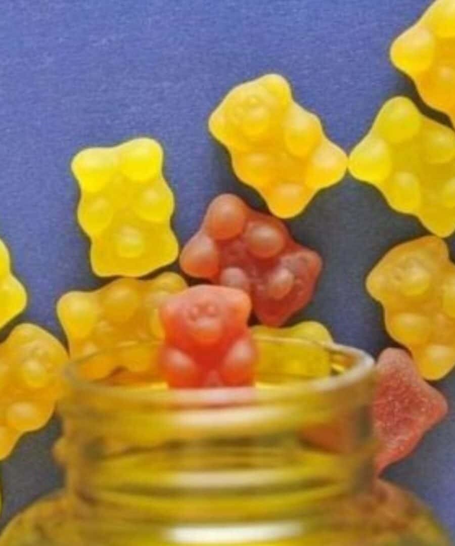 Tomar vitamina C realmente funciona contra gripes e resfriados?