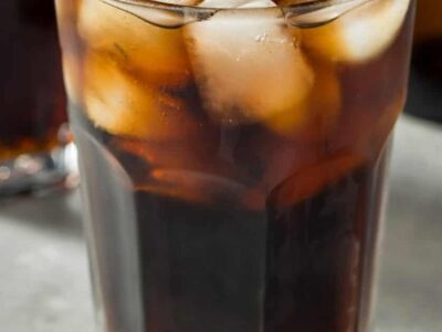 Tomar refrigerante sem açúcar aumenta risco de diabetes, revela estudo